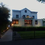 Stadtpark B&B