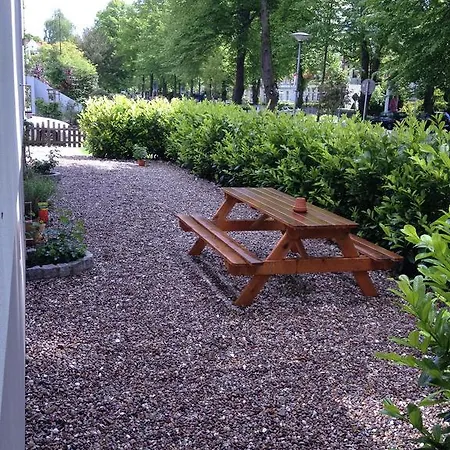 Bed & Breakfast Stadtpark 2*