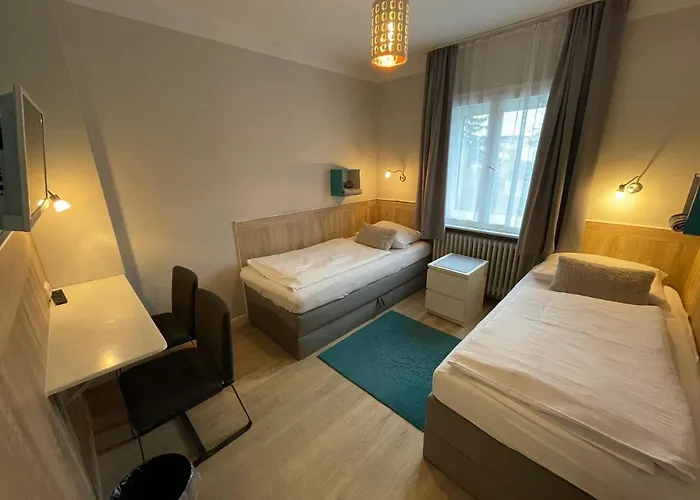 Alojamento de Acomodação e Pequeno-almoço Stadtpark 4*